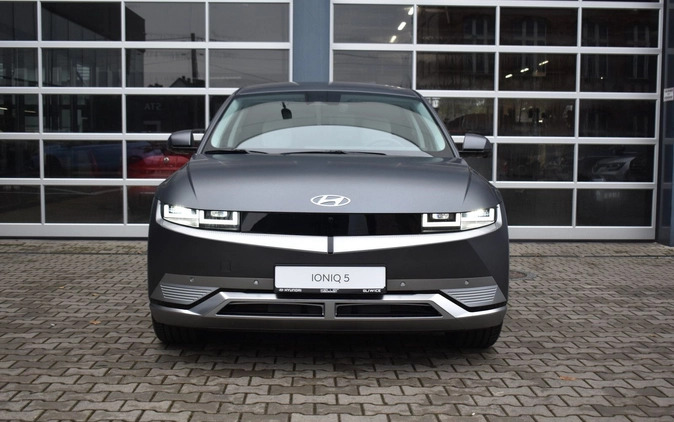 Hyundai IONIQ 5 cena 225000 przebieg: 1, rok produkcji 2022 z Brwinów małe 352